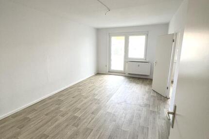 Wohnung Borna - 2 Zimmer, 54 m&sup2;, 317&euro; | Angebot:26635784