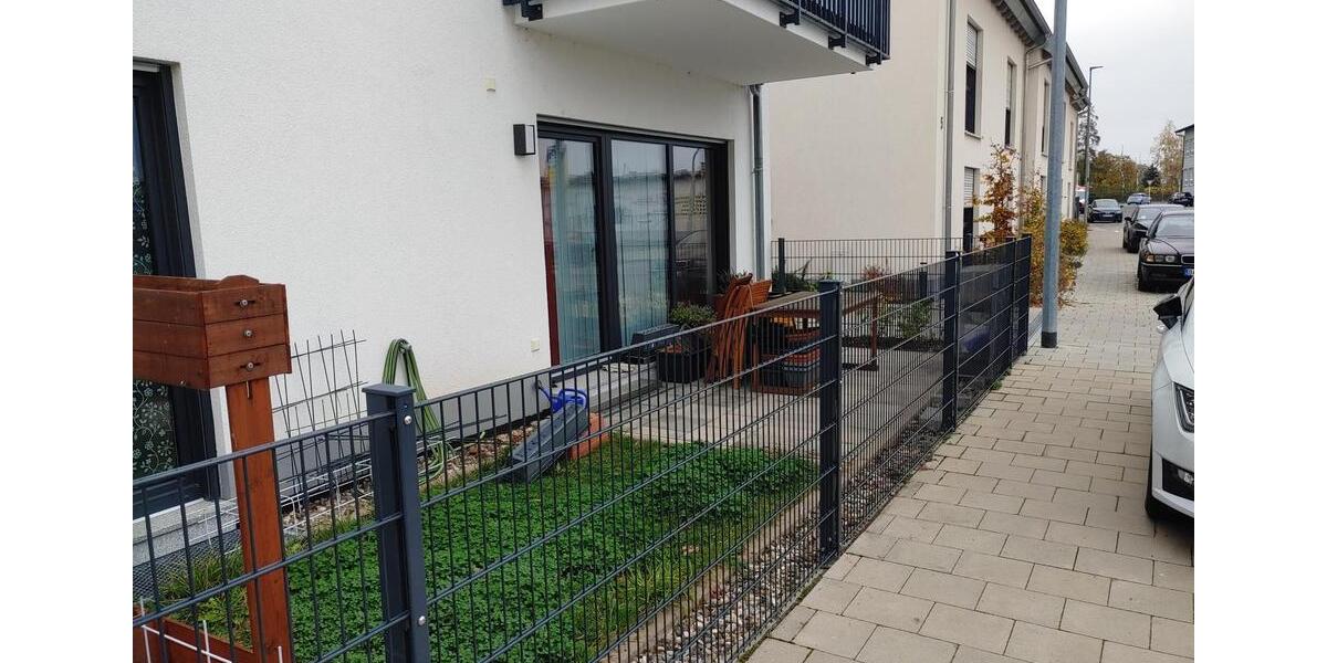 Erdgeschoßwohnung Bamberg Bamberg-Ost - 3 Zimmer, 84 m&sup2;, 1.130&euro; | Angebot:25980091