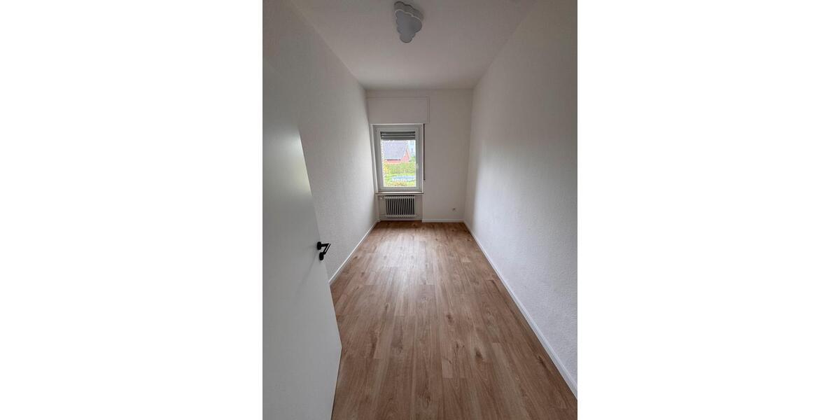 Erdgeschoßwohnung Herford - 3 Zimmer, 84 m&sup2;, 898&euro; | Angebot:26297061