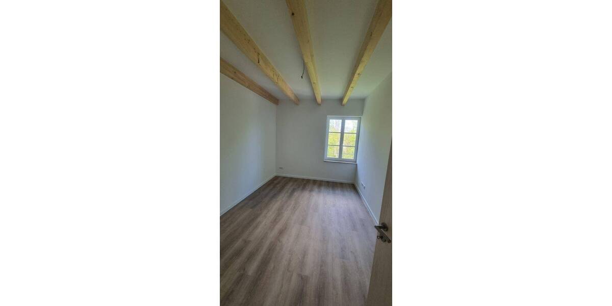 Etagenwohnung Radeberg Liegau-Augustusbad - 5 Zimmer, 118 m&sup2;, 1.245&euro; | Angebot:26489520