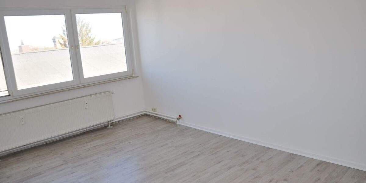 Etagenwohnung Stralsund Franken - 4 Zimmer, 94 m&sup2;, 850&euro; | Angebot:25863423