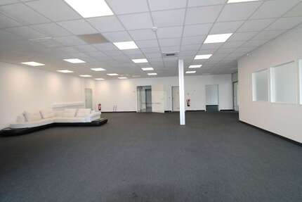 Büro in Flein 2.755 € 290 m² zimmer