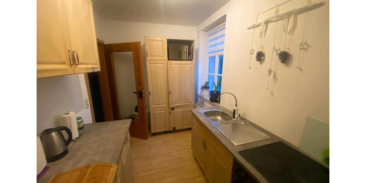 Etagenwohnung Oederan - 2 Zimmer, 77 m&sup2;, 500&euro; | Angebot:25300254