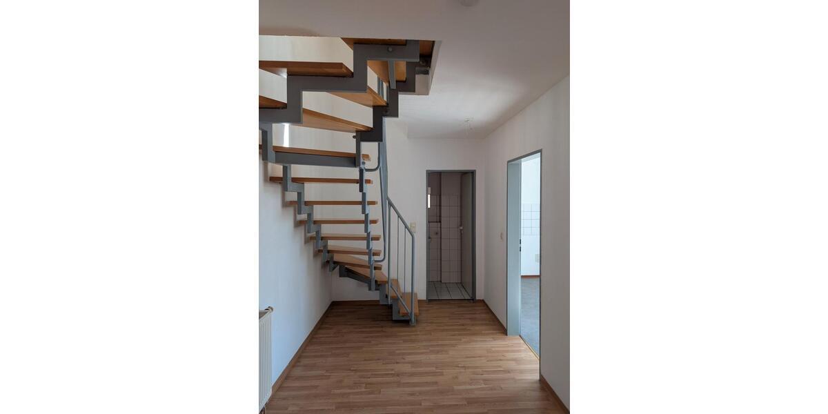 Maisonettenwohnung Paderborn Neuenbeken - 4 Zimmer, 92 m&sup2;, 874&euro; | Angebot:26635340
