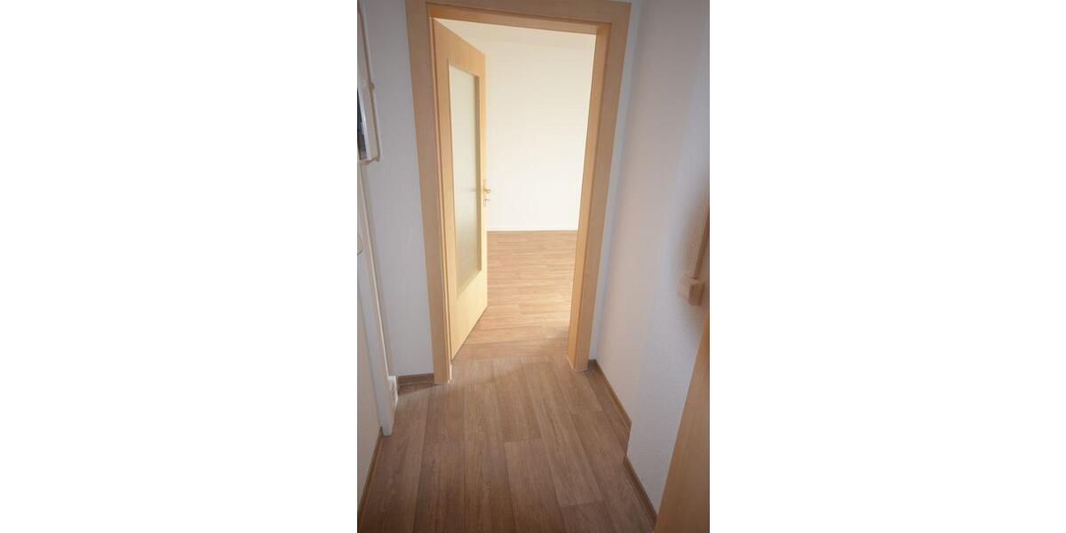 Erdgeschoßwohnung Riesa - 1 Zimmer, 26 m&sup2;, 165&euro; | Angebot:26627349