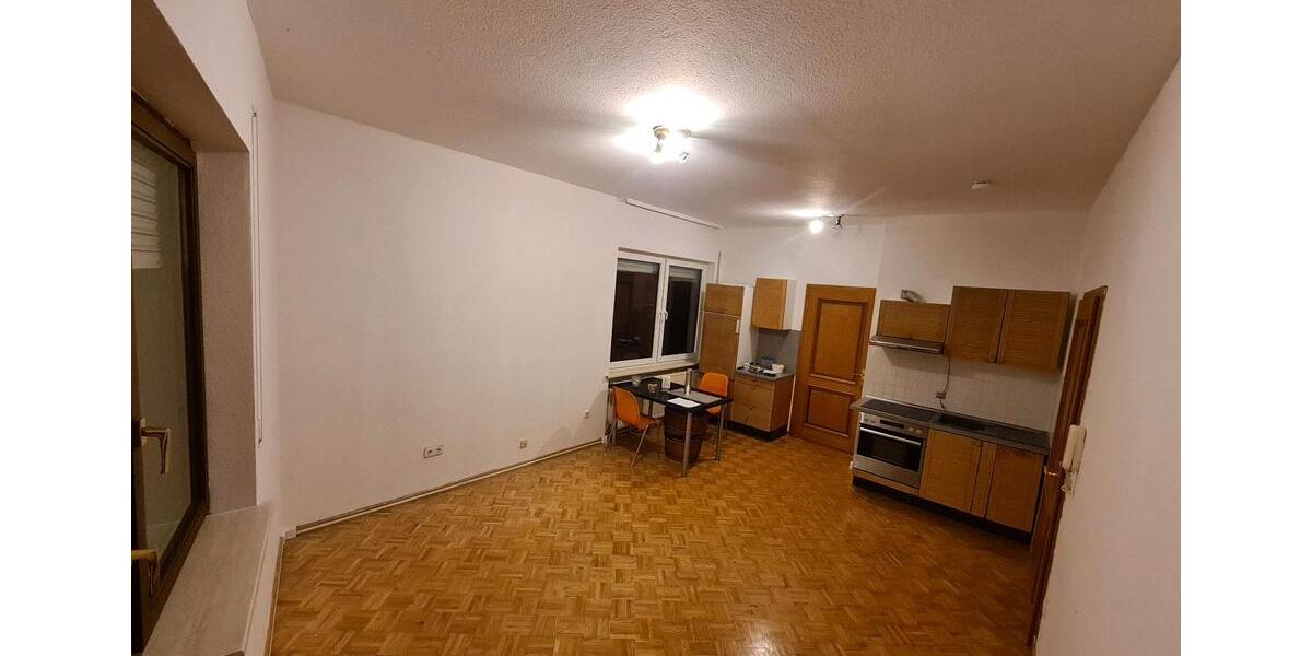 Erdgeschoßwohnung Bad Wildungen - 1 Zimmer, 28 m&sup2;, 420&euro; | Angebot:25316565