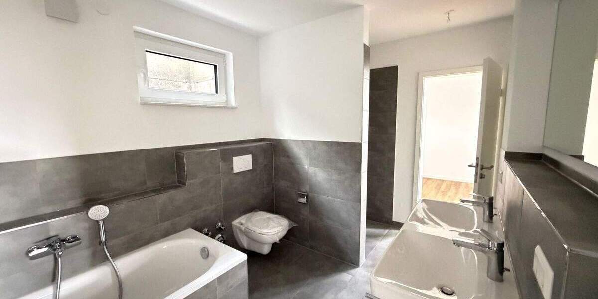 Etagenwohnung Sipplingen - 3 Zimmer, 101 m&sup2;, 1.950&euro; | Angebot:25668587