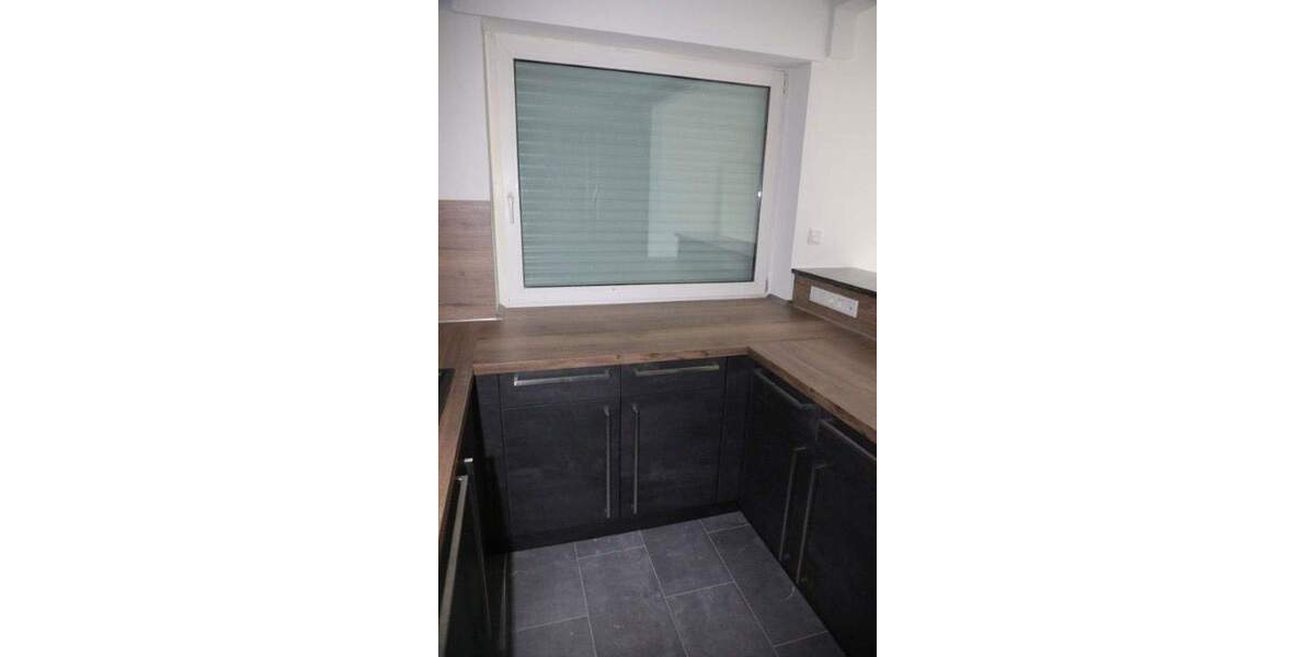 Etagenwohnung Hürth Alt-Hürth - 4 Zimmer, 160 m&sup2;, 1.599&euro; | Angebot:25782117