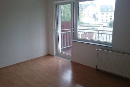 Helle, schöne Wohnung mit Balkon in der Posthofstraße