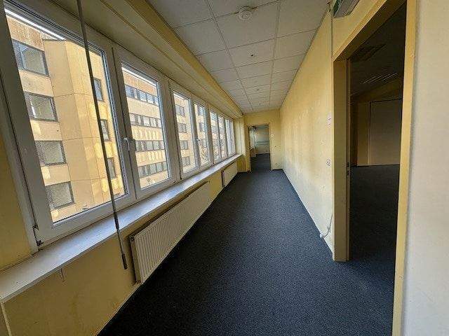 Gewerbeobjekt Landshut Industriegebiet - 1 Zimmer, 158 m&sup2;, 2.800&euro; | Angebot:25051661