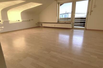 Wohnung Offenbach am Main Bieber - 4 Zimmer, 100 m&sup2;, 1.375&euro; | Angebot:24838326