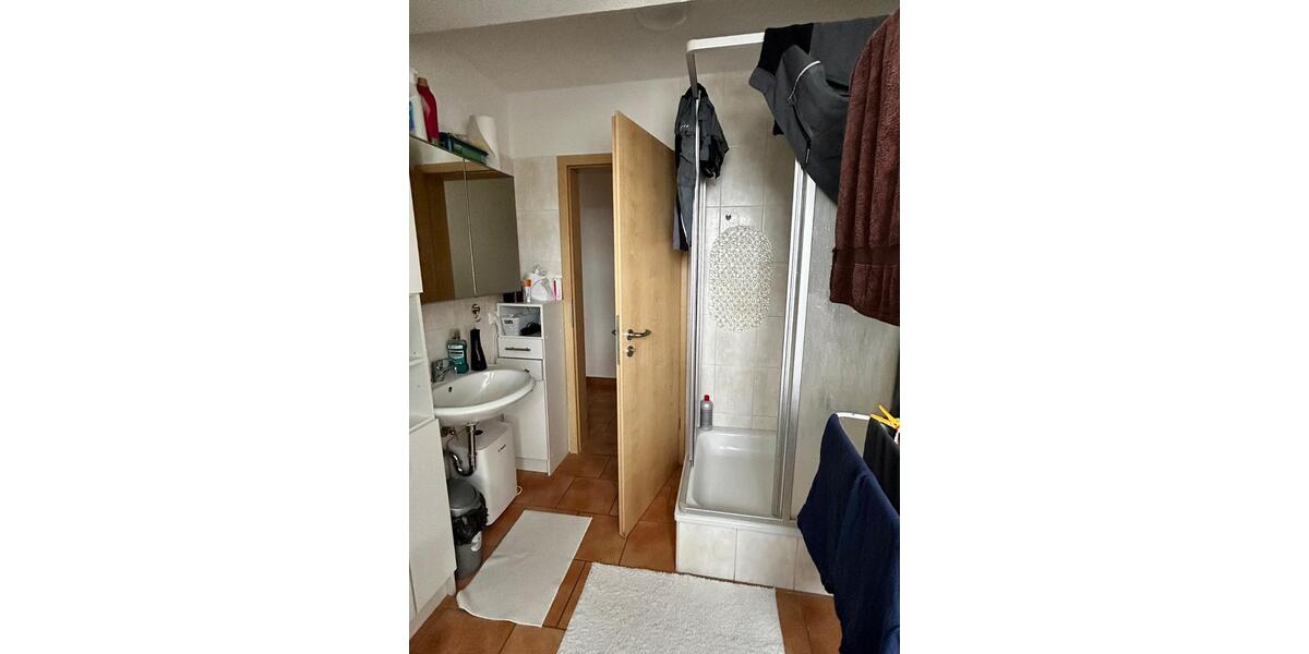 Dachgeschoßwohnung Eisenhüttenstadt - 1 Zimmer, 36 m&sup2;, 350&euro; | Angebot:26403890
