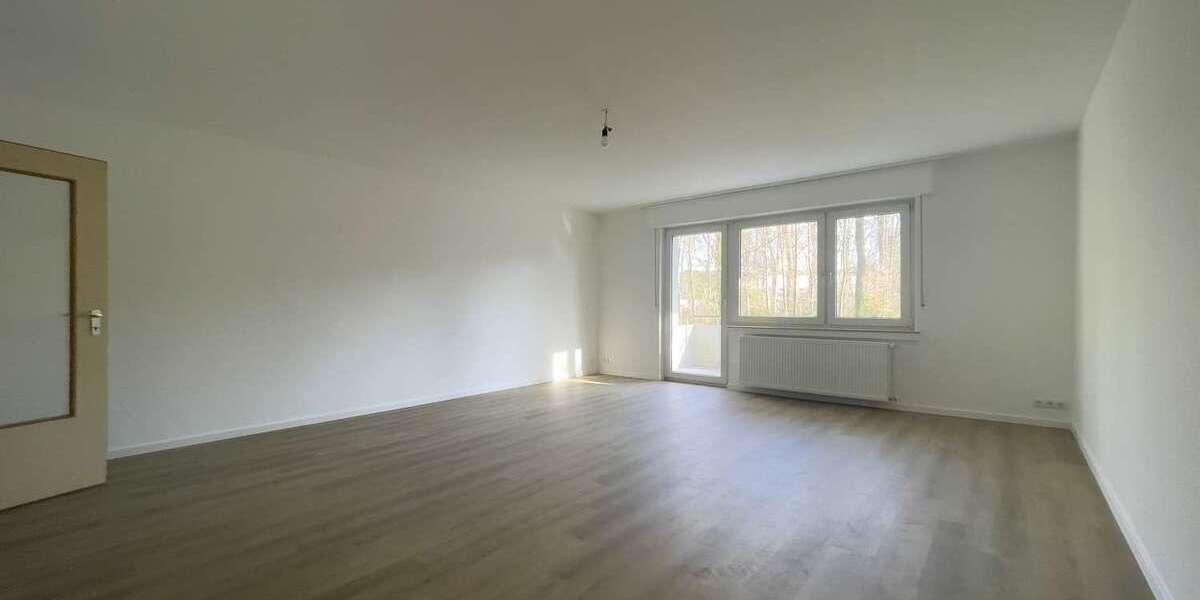 Etagenwohnung Bonn Hardtberg - 3 Zimmer, 100 m&sup2;, 1.080&euro; | Angebot:26092679