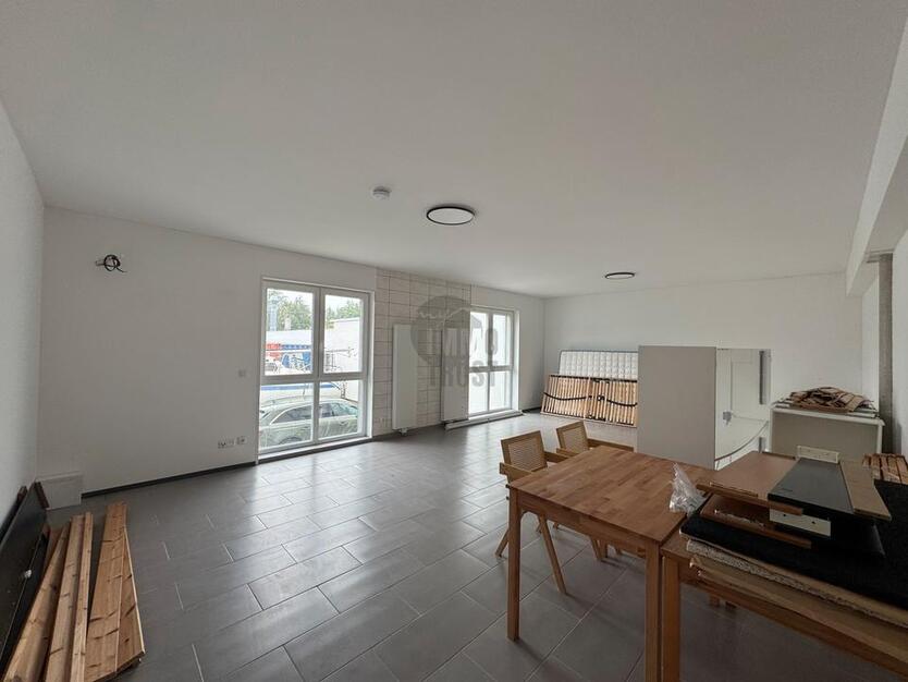 Bürofläche - Neubau - 39m² - PKW Stellplätze