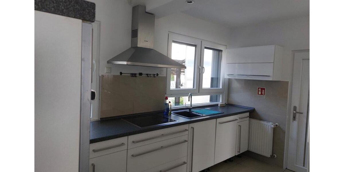 Wohnen auf Zeit Sankt Augustin - 2 Zimmer, 15 m&sup2;, 600&euro; | Angebot:25845311