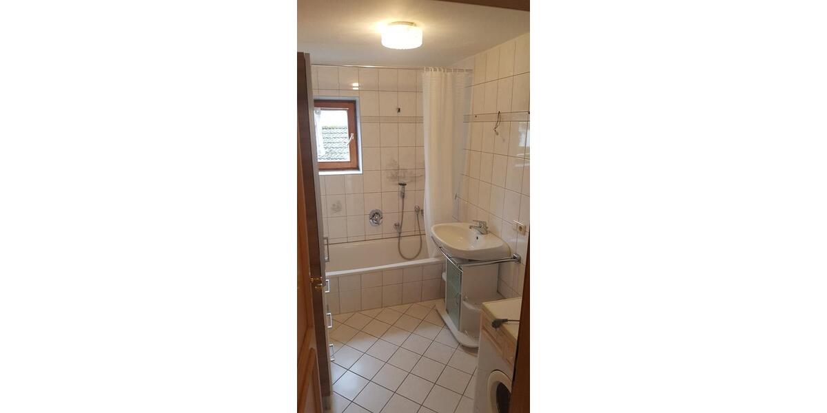 Erdgeschoßwohnung Rohrdorf - 1 Zimmer, 35 m&sup2;, 586&euro; | Angebot:24728305