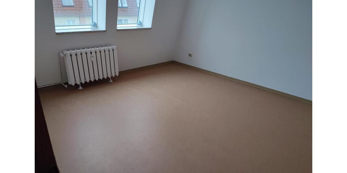 Dachgeschoßwohnung Rhinow - 2 Zimmer, 56 m&sup2;, 405&euro; | Angebot:24510027