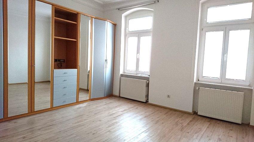 Etagenwohnung Riesa - 2 Zimmer, 100 m&sup2;, 600&euro; | Angebot:26649290
