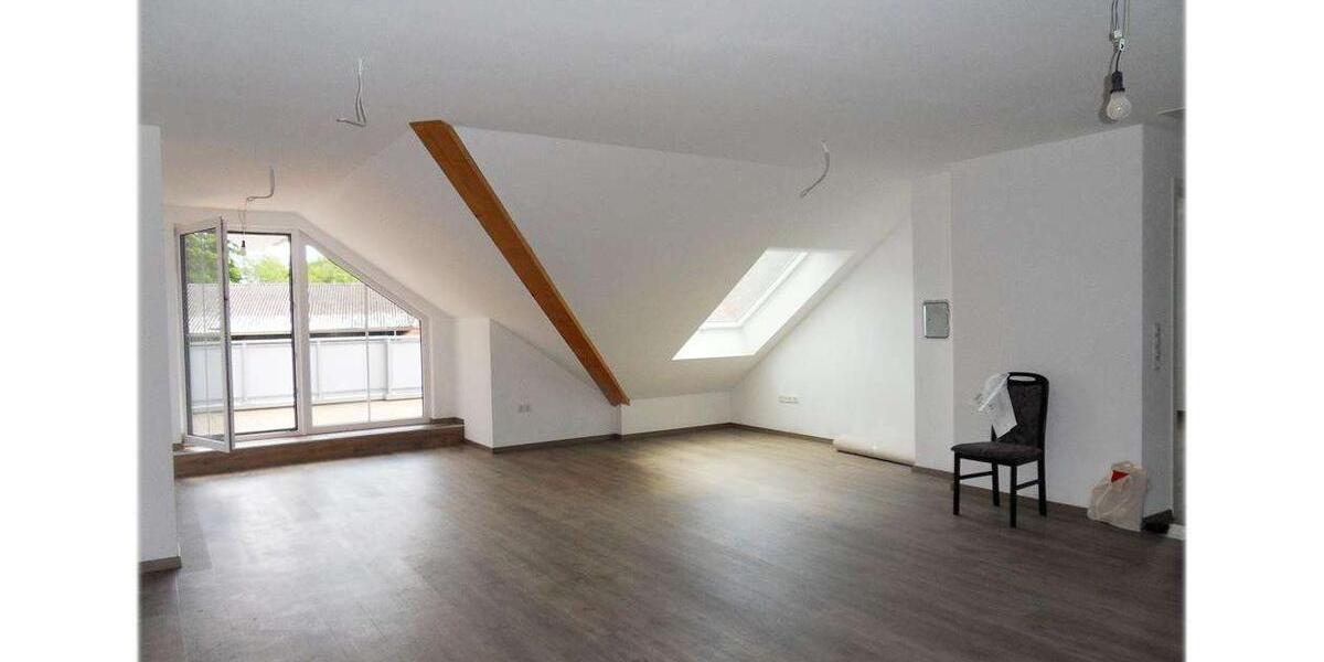 Etagenwohnung Uetze - 4 Zimmer, 153 m&sup2;, 1.125&euro; | Angebot:26278976