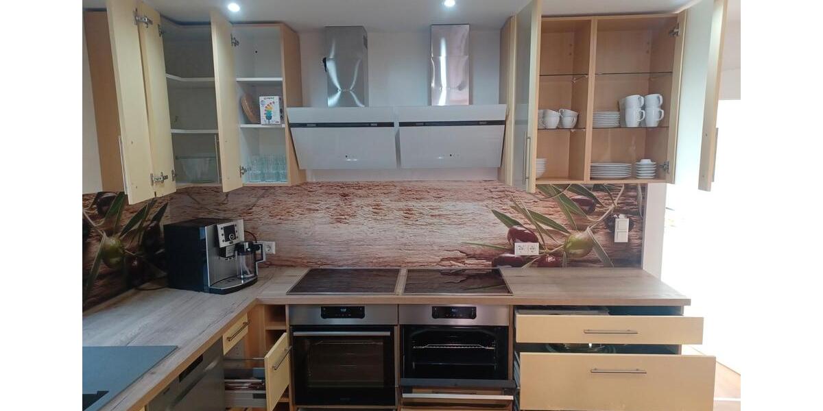 Etagenwohnung Uffenheim - 1 Zimmer, 11 m&sup2;, 300&euro; | Angebot:26620638