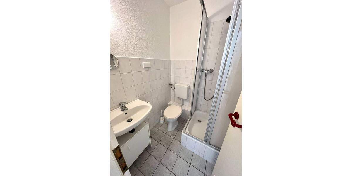 Etagenwohnung Merseburg (Saale Merseburg - 4 Zimmer, 117 m&sup2;, 800&euro; | Angebot:26723151