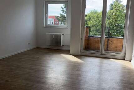 Wohnung Berlin Spandau - 2 Zimmer, 65 m&sup2;, 849&euro; | Angebot:27456464