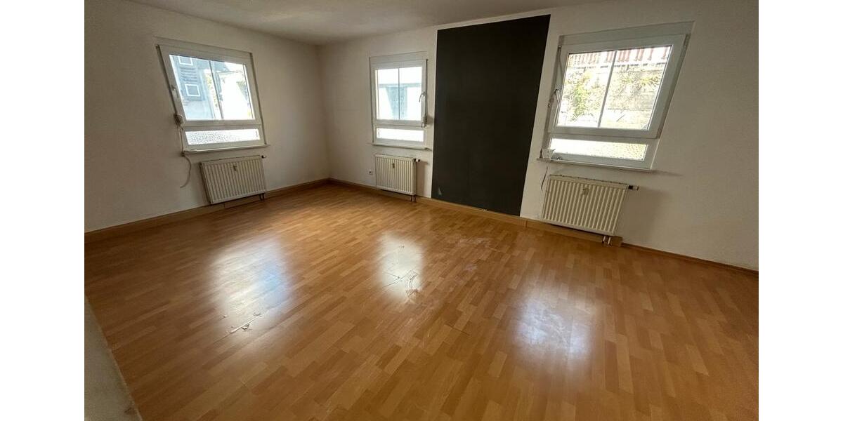 Erdgeschoßwohnung Horb am Neckar - 5 Zimmer, 110 m&sup2;, 1.100&euro; | Angebot:25379654