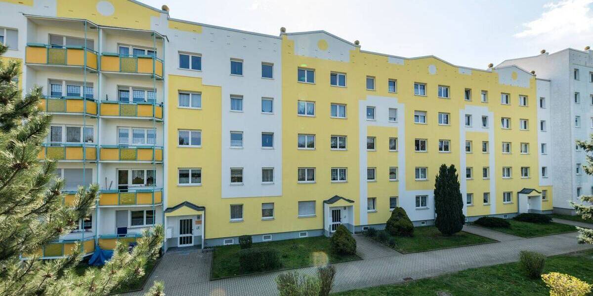 Etagenwohnung Eisenach - 3 Zimmer, 61 m&sup2;, 380&euro; | Angebot:26108005