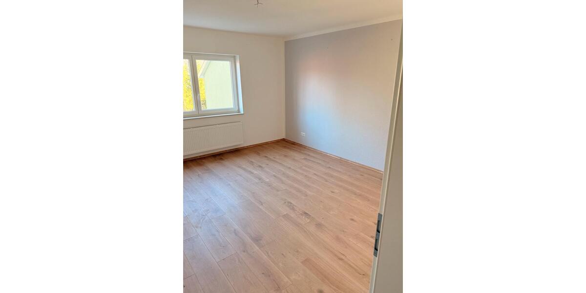 Erdgeschoßwohnung Sohren - 3 Zimmer, 100 m&sup2;, 850&euro; | Angebot:25823385