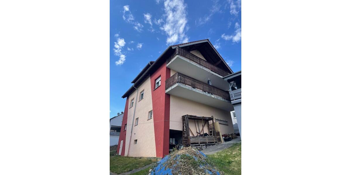 Etagenwohnung Ortenberg - 3 Zimmer, 115 m&sup2;, 950&euro; | Angebot:25903909