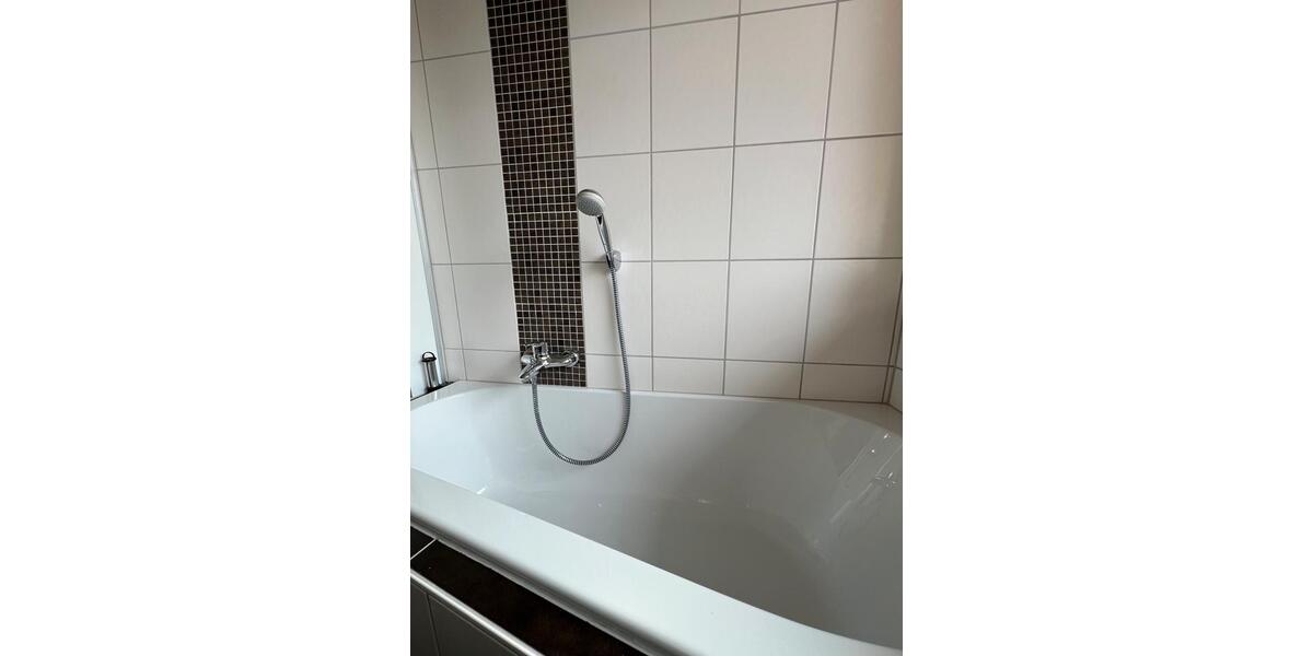 Etagenwohnung Schwandorf - 4 Zimmer, 100 m&sup2;, 920&euro; | Angebot:24867403