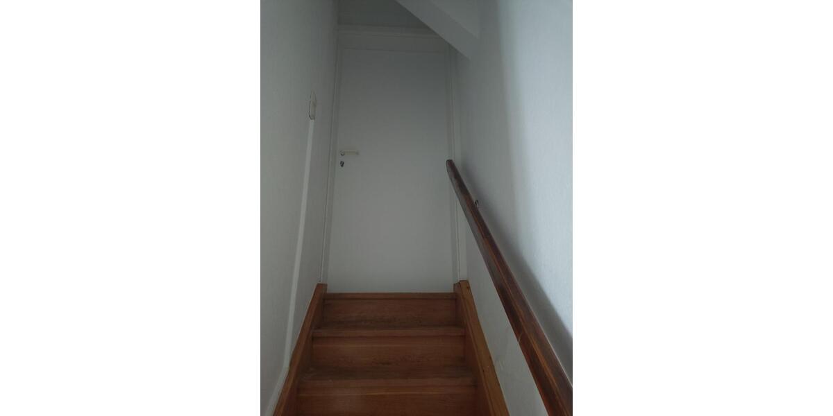 Dachgeschoßwohnung Hohe Börde - 3 Zimmer, 69 m&sup2;, 395&euro; | Angebot:26412763