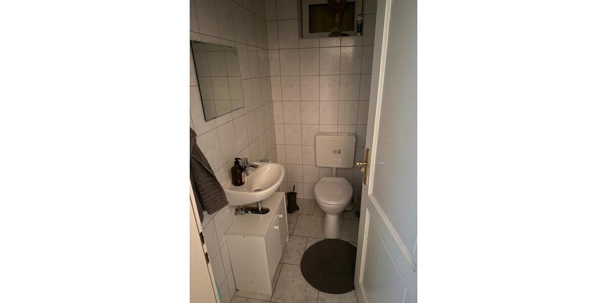 Wohnen auf Zeit Petersberg - 4 Zimmer, 75 m&sup2;, 340&euro; | Angebot:25905803