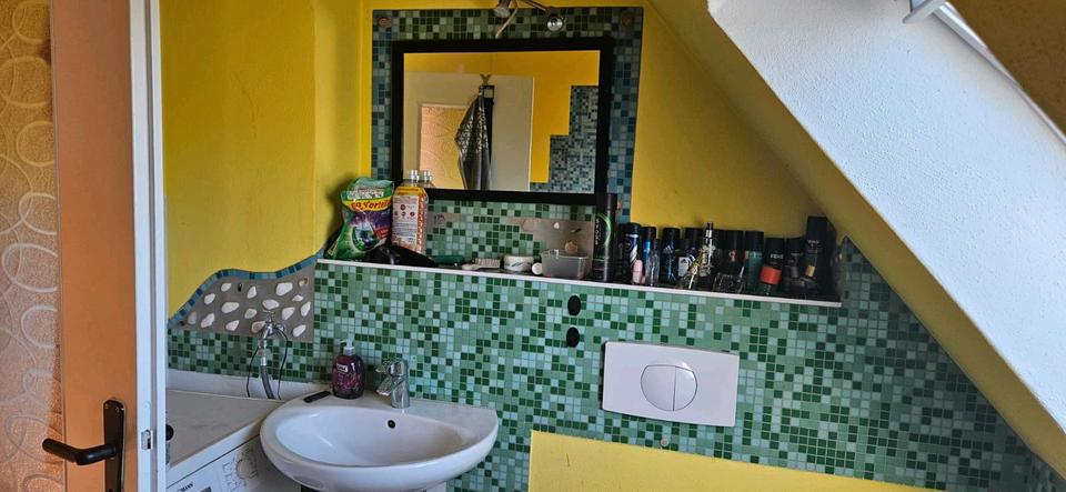Dachgeschoßwohnung Stavenhagen - 1.5 Zimmer, 35 m&sup2;, 400&euro; | Angebot:26409862