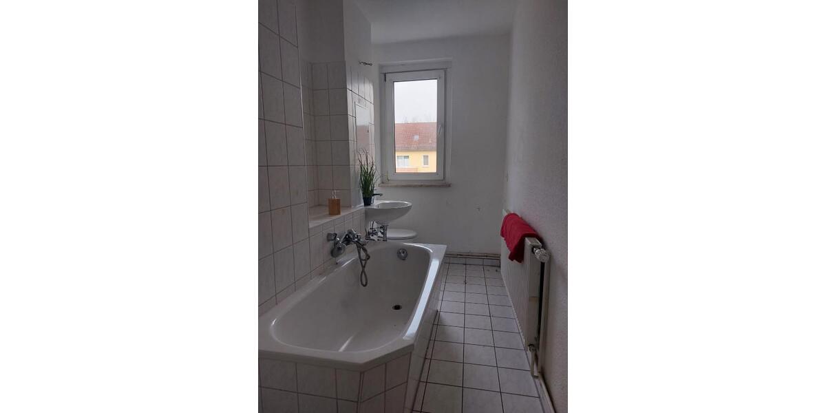 Erdgeschoßwohnung Braunsbedra - 2 Zimmer, 50 m&sup2;, 298&euro; | Angebot:23422366