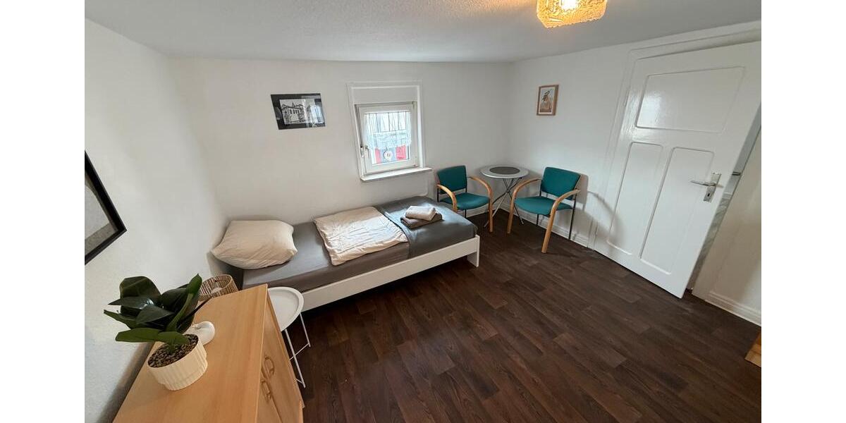 Wohnen auf Zeit Ebsdorfergrund - 3 Zimmer, 70 m&sup2;, 100&euro; | Angebot:26363568
