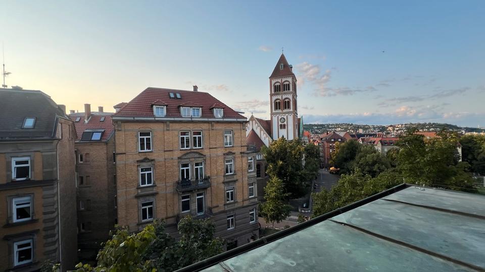 Helles 22qm Zimmer in Stuttgart-West (2er WG)