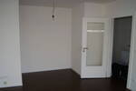 Zentrale 2-Zimmer-Wohnung mit Balkon und Einbauküche in Rellingen