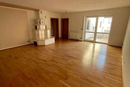 Wohnung Höpfingen - 3 Zimmer, 117 m&sup2;, 750&euro; | Angebot:24748964