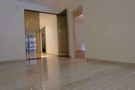 Wohnung Baden-Baden Baden - 3 Zimmer, 128 m&sup2;, 1.410&euro; | Angebot:26896498