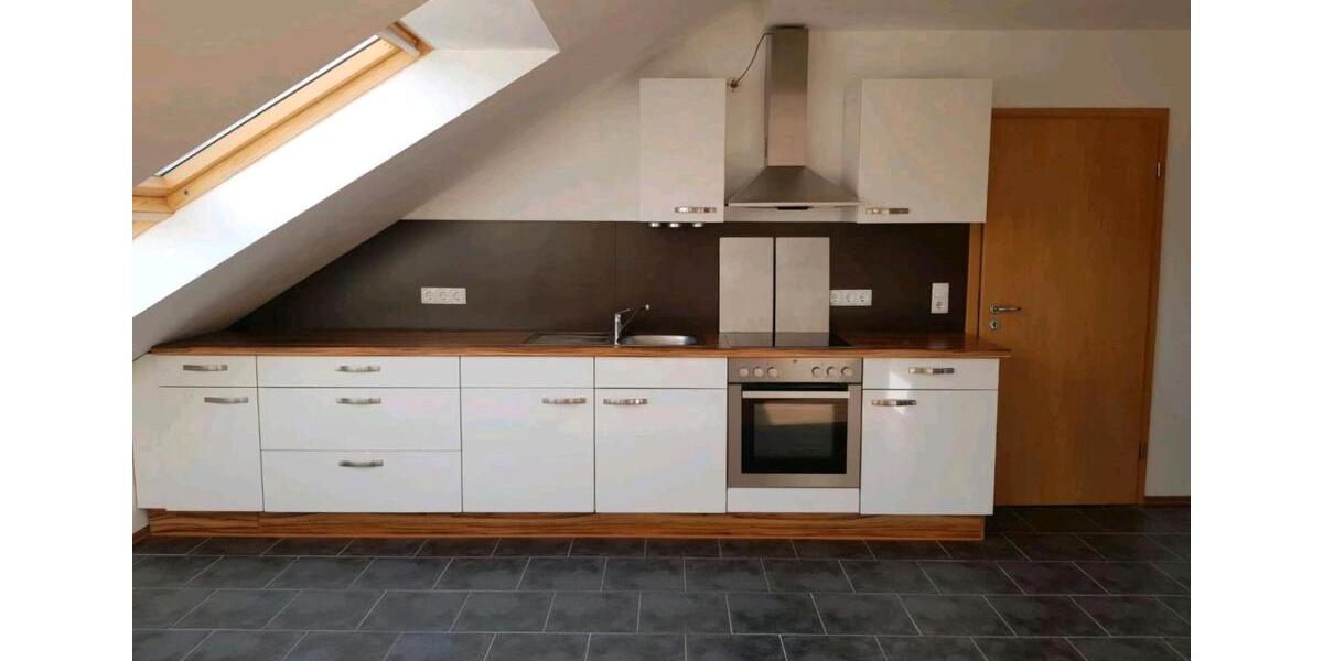 Dachgeschoßwohnung Wadern - 2 Zimmer, 90 m&sup2;, 650&euro; | Angebot:26223387