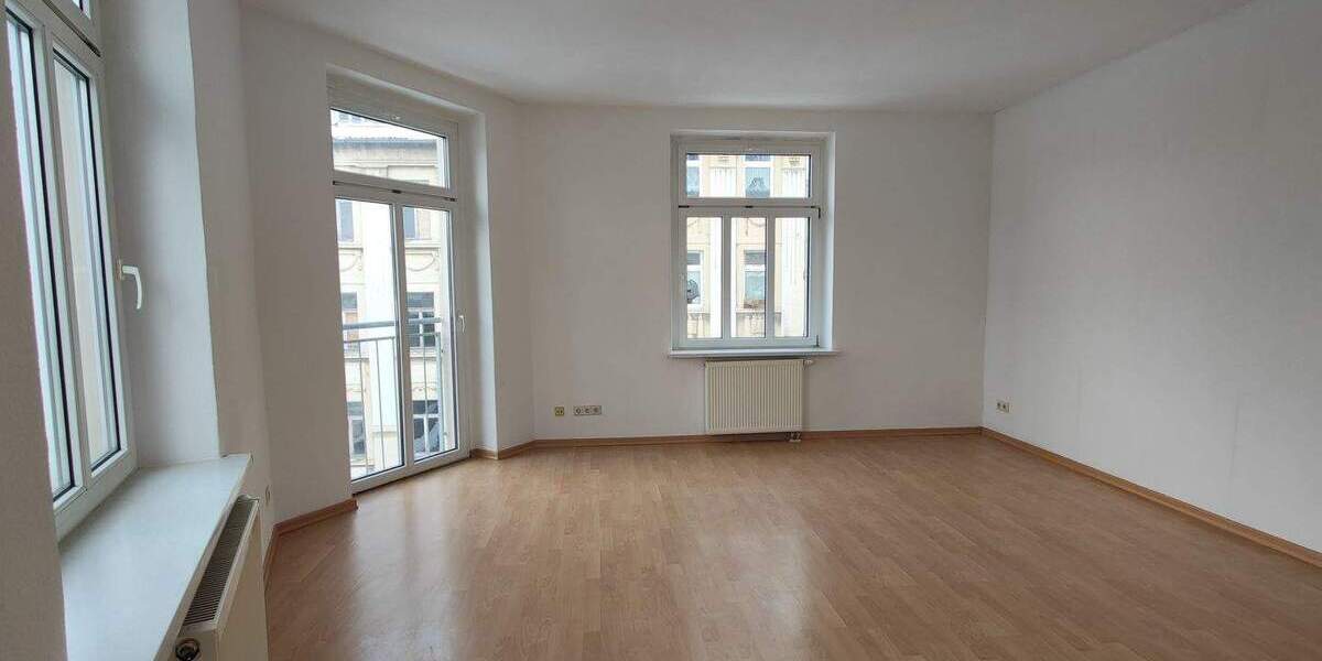 Etagenwohnung Weißenfels - 3 Zimmer, 89 m&sup2;, 530&euro; | Angebot:25050969