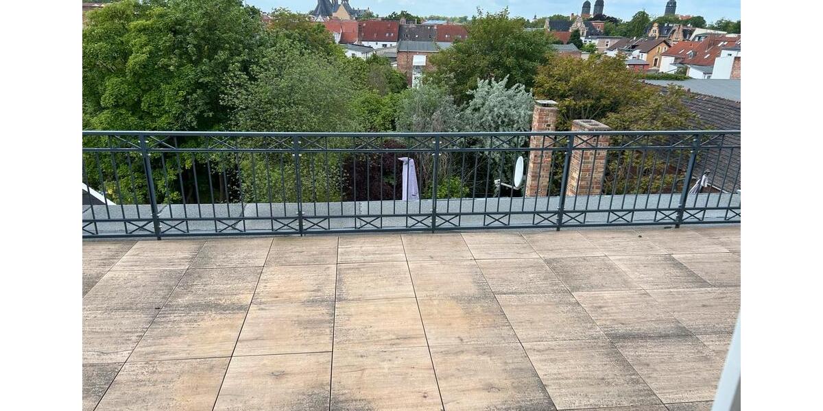 Etagenwohnung Köthen (Anhalt) - 6 Zimmer, 200 m&sup2;, 950&euro; | Angebot:26671069