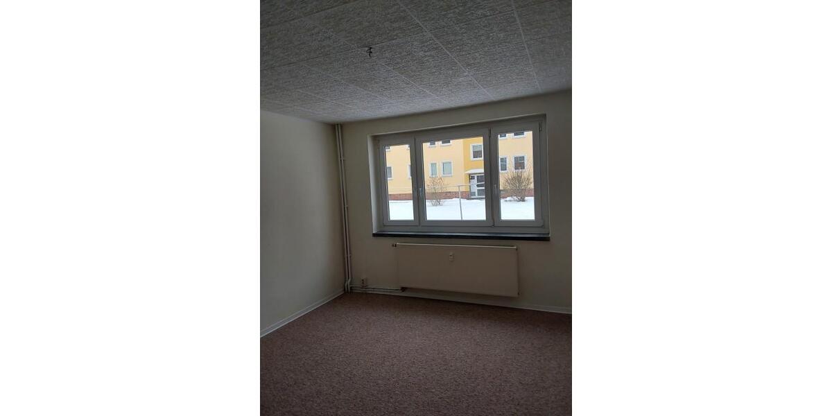 Etagenwohnung Burgstädt - 3 Zimmer, 57 m&sup2;, 350&euro; | Angebot:24729935