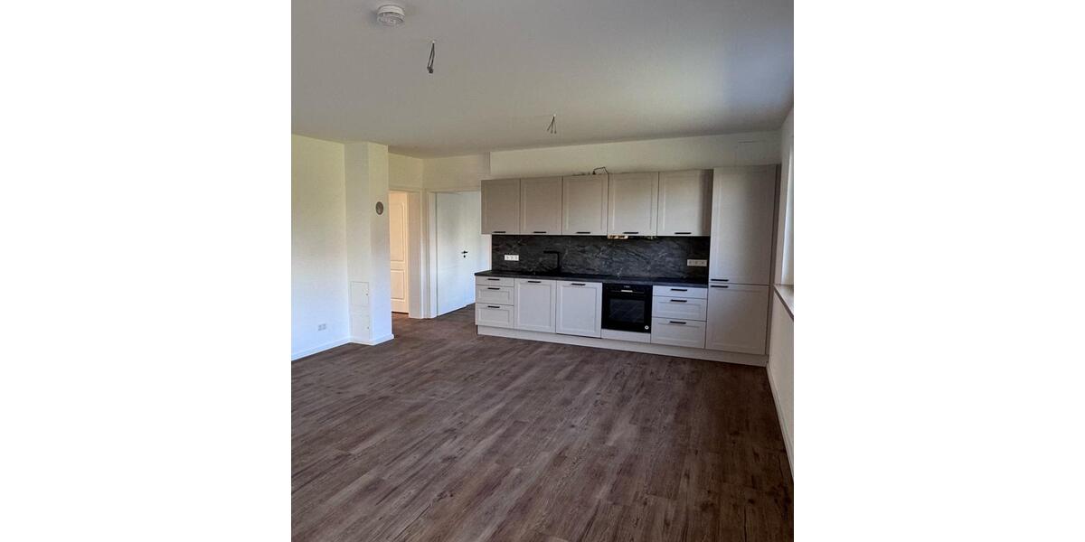 Terrassenwohnung Pegau - 3 Zimmer, 91 m&sup2;, 900&euro; | Angebot:26558629