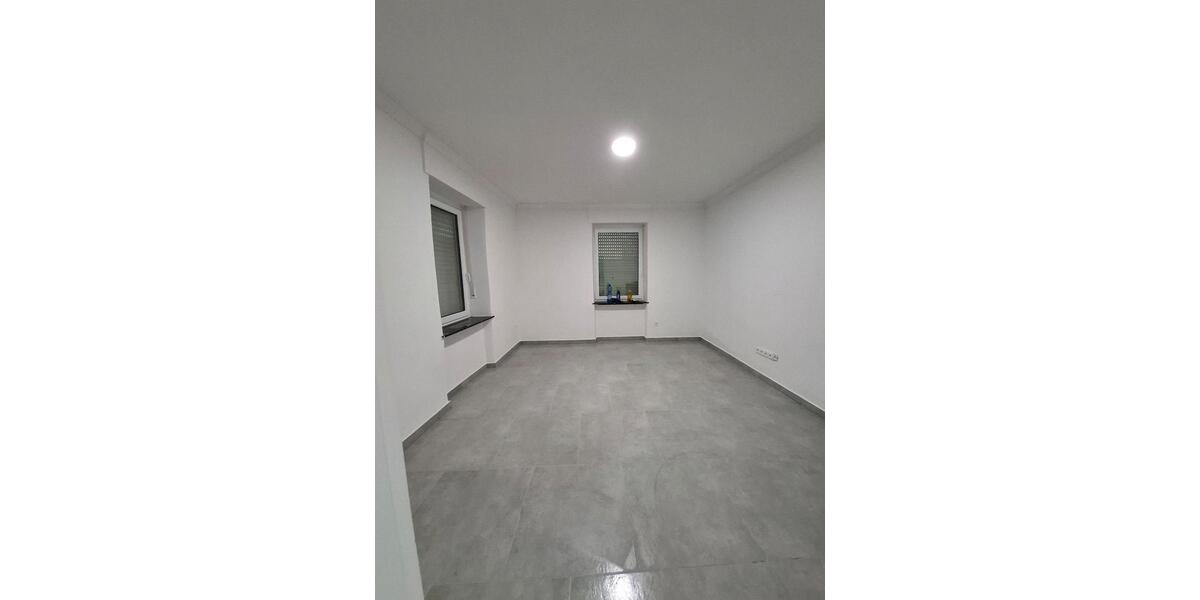 Einfamilienhaus in Saffig Altbau trifft Moderne 4.5 zimmer