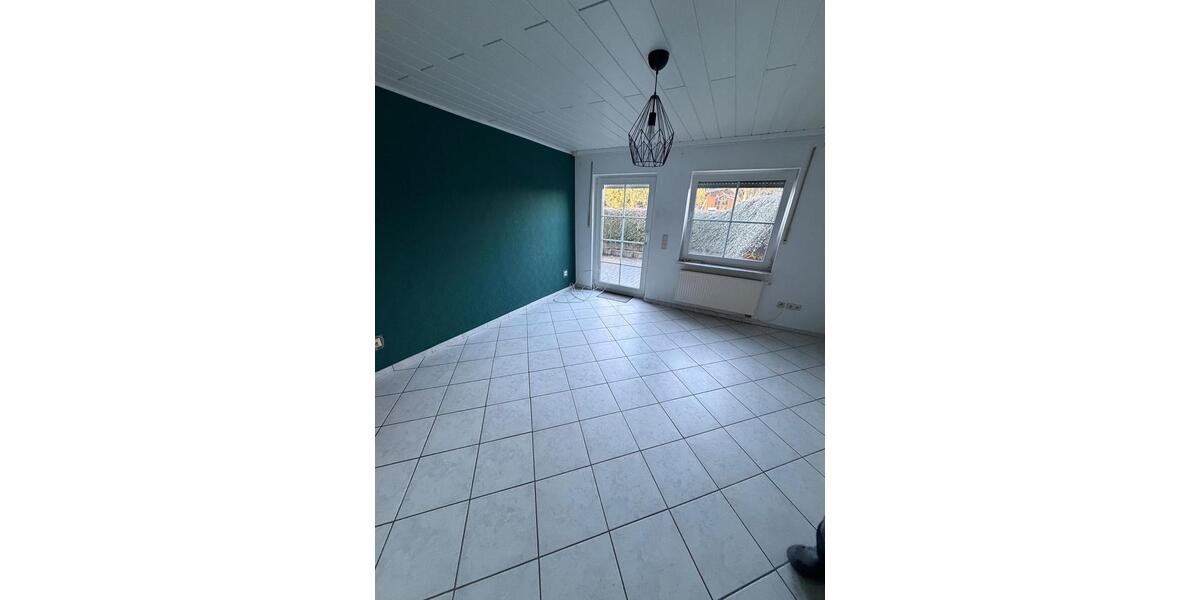 Etagenwohnung Waldeck - 3 Zimmer, 95 m&sup2;, 850&euro; | Angebot:26325841