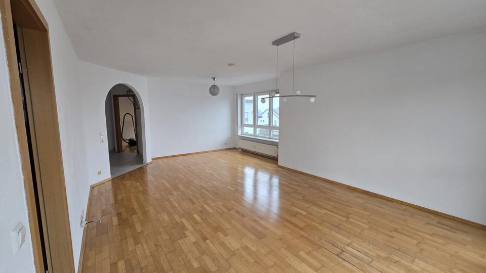 Maisonettenwohnung Freiberg am Neckar - 4.5 Zimmer, 103 m&sup2;, 1.500&euro; | Angebot:26624324