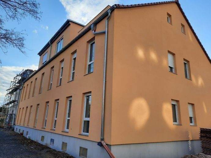 Etagenwohnung Leipzig Böhlitz-Ehrenberg - 2 Zimmer, 85 m&sup2;, 1.112&euro; | Angebot:26685785