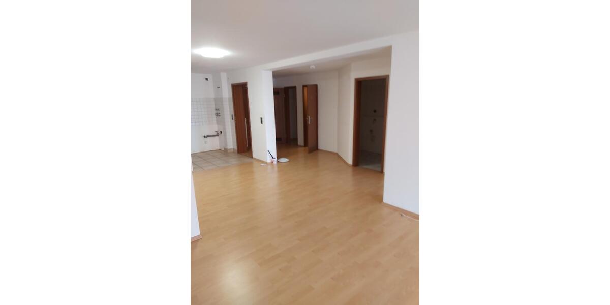 Etagenwohnung Bechhofen - 2 Zimmer, 70 m&sup2;, 450&euro; | Angebot:26035371